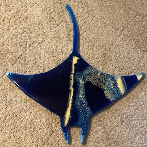 Sting ray epoxy/resin made by Melinda (has a few scratches not noticeable)